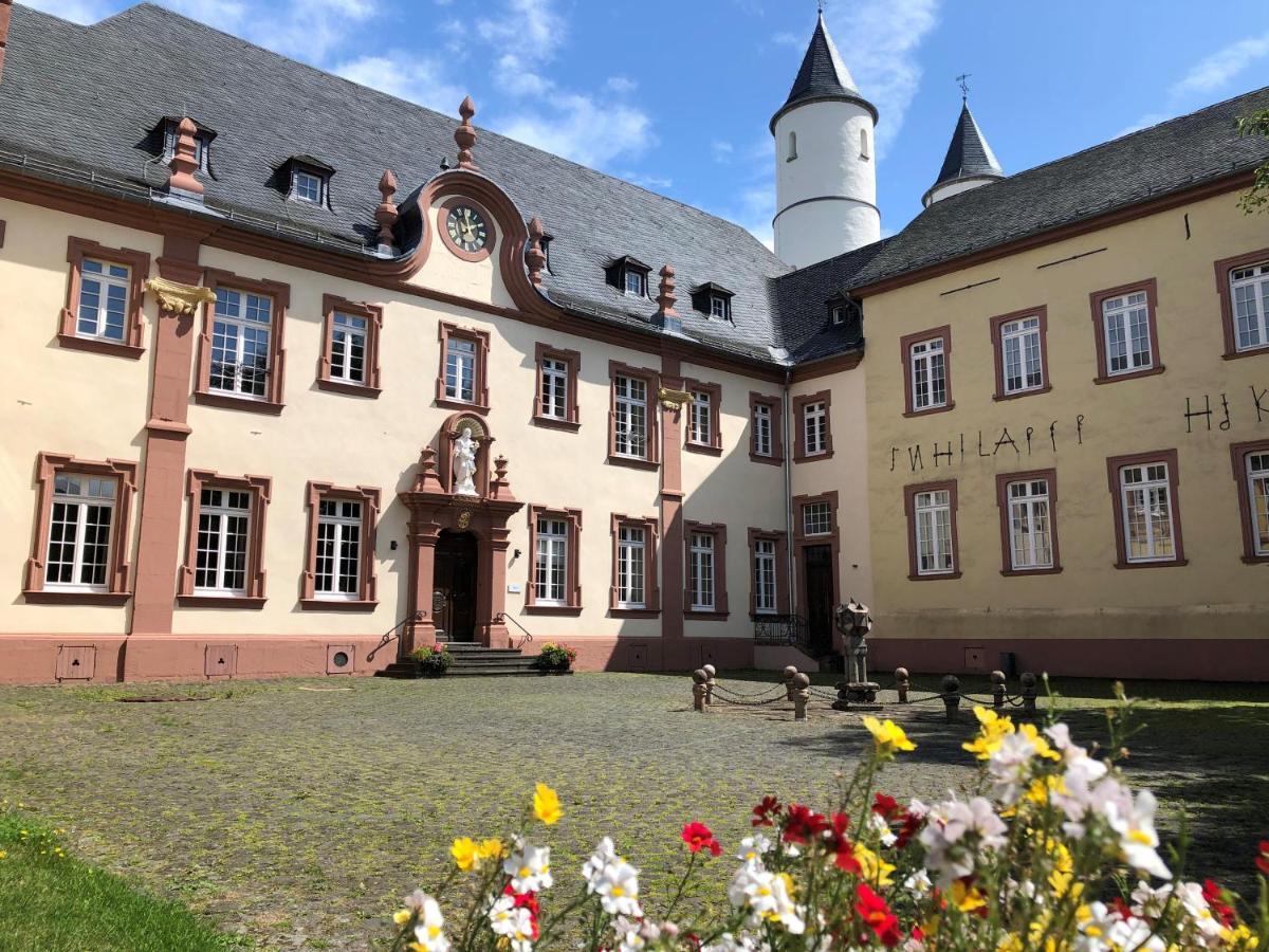 Kloster Steinfeld Gaestehaus Kall Exterior foto